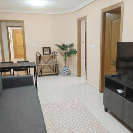 Torrevieja 2 Bedroom Holiday Apartment Eksteriør billede