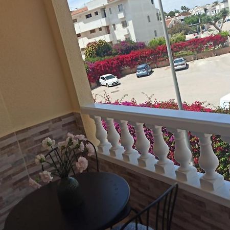 Torrevieja 2 Bedroom Holiday Apartment Eksteriør billede