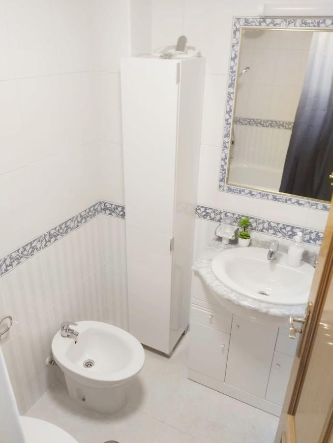 Torrevieja 2 Bedroom Holiday Apartment Eksteriør billede